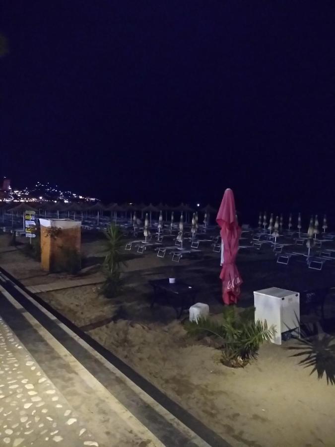 Sarah Appartamento Vlore Ngoại thất bức ảnh